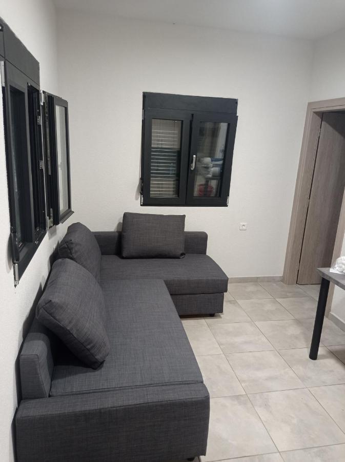 Nikos & Patras Houses เนอาปลายา ภายนอก รูปภาพ