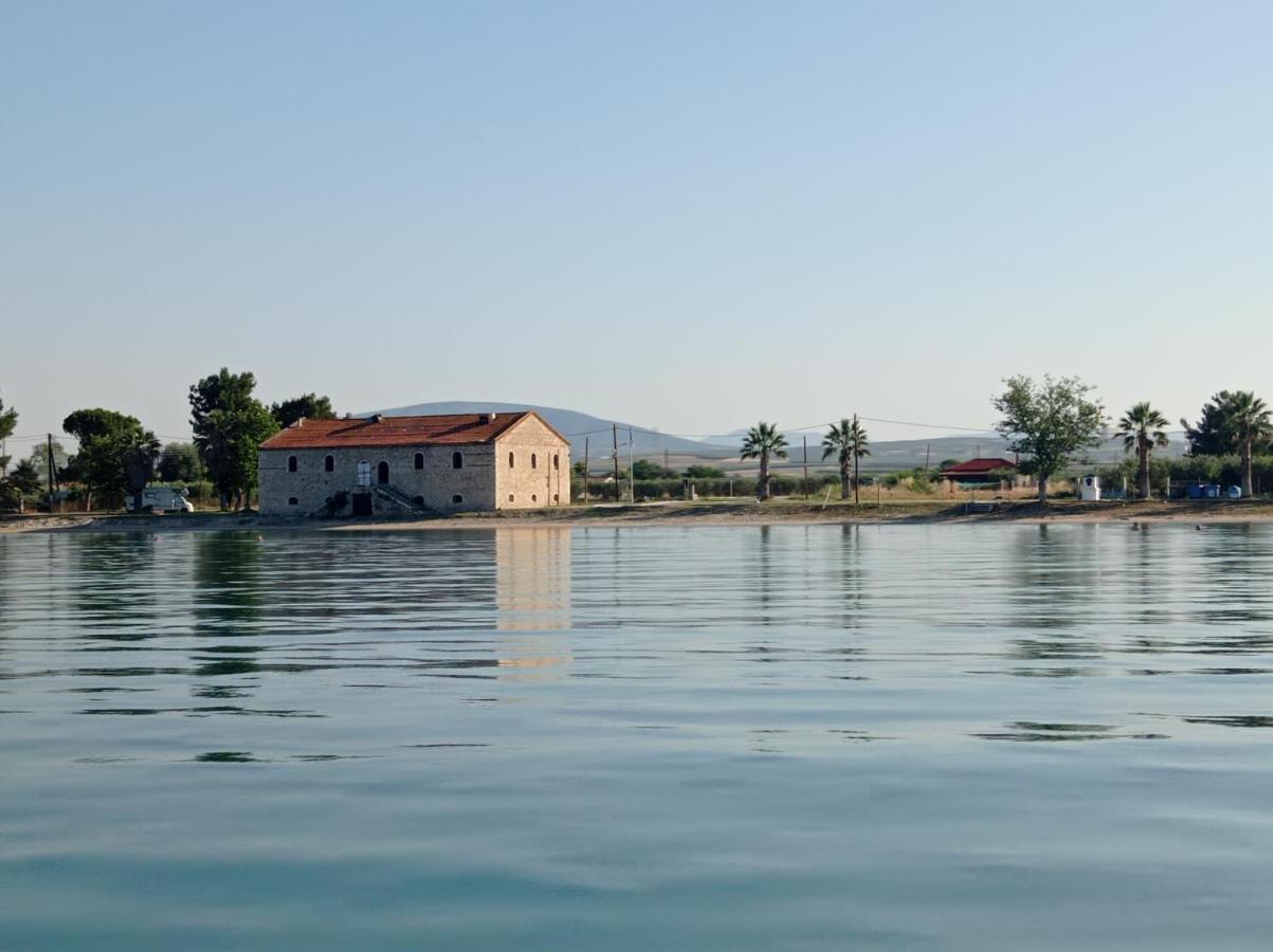 Nikos & Patras Houses เนอาปลายา ภายนอก รูปภาพ