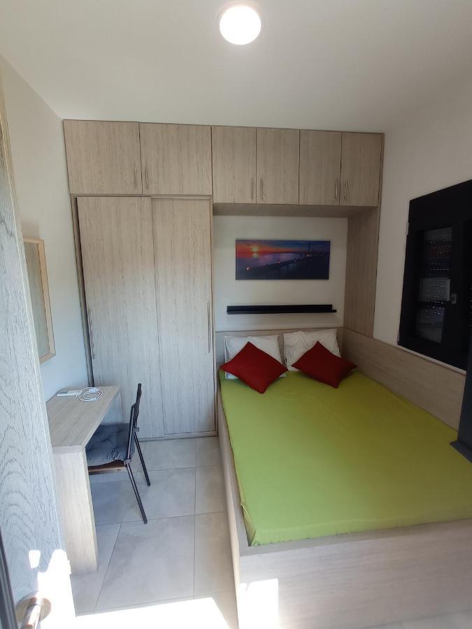 Nikos & Patras Houses เนอาปลายา ภายนอก รูปภาพ